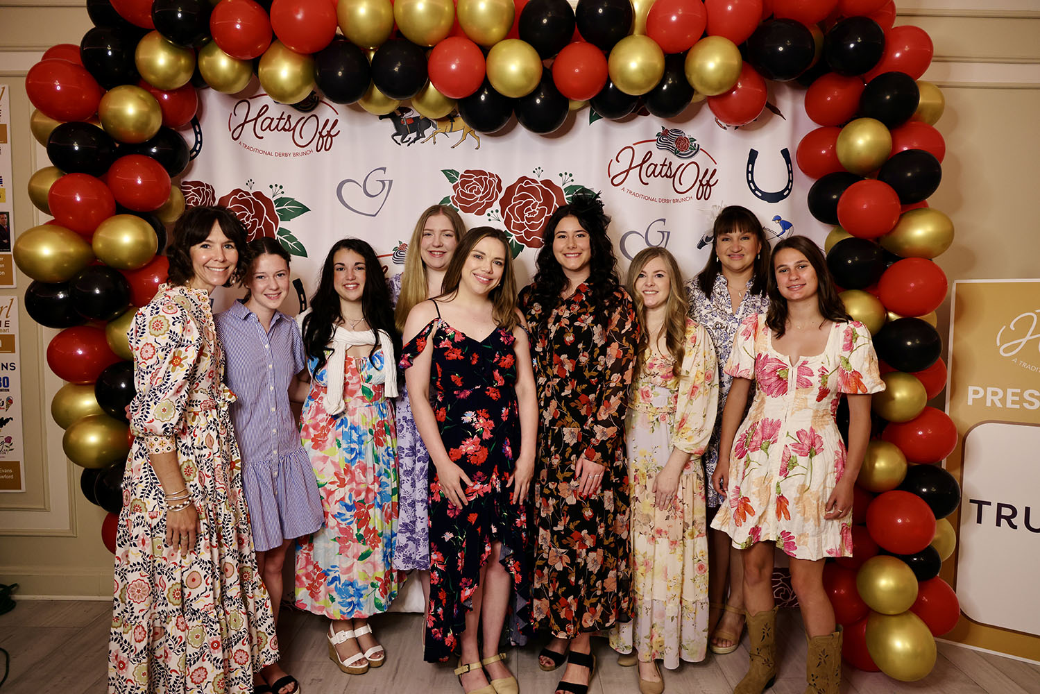 2026-derby-gallery-brunch-7-golden-girl-group-home